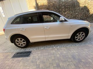 Audi Q5 quattro 2012