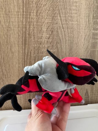 Peluche Pokemon Yveltal Plush