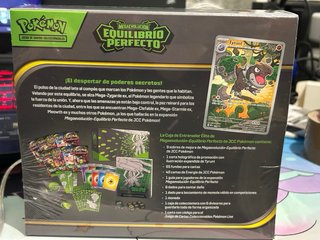 Pokémon Caja Entrenador Élite Megaevolución