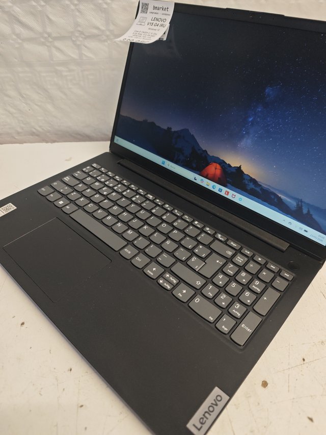 Lenovo V15 G4 IRU Portátil