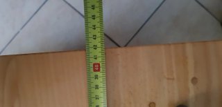 Comodino artigianale in legno