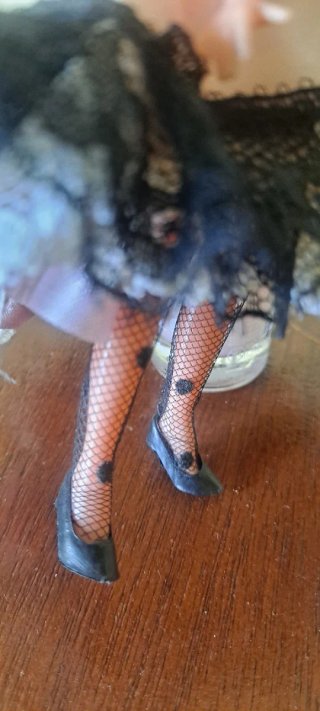 Muñeca antigua bailarina cancan plumas