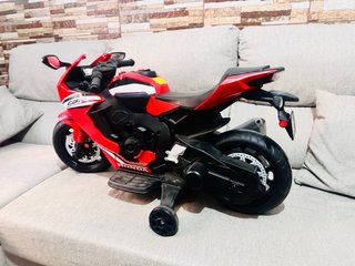 Moto Eléctrica Infantil Honda CBR Roja