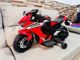 Moto Eléctrica Infantil Honda CBR Roja