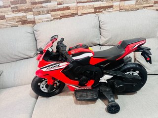 Moto Eléctrica Infantil Honda CBR Roja