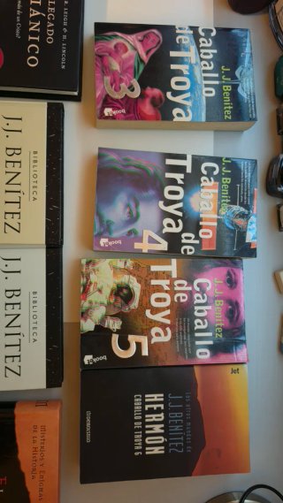 El enigma sagrado y 10 libros más.