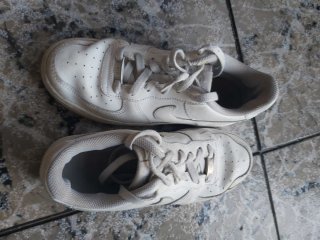 Nike Air Force 1 Blancas Talla 37.5