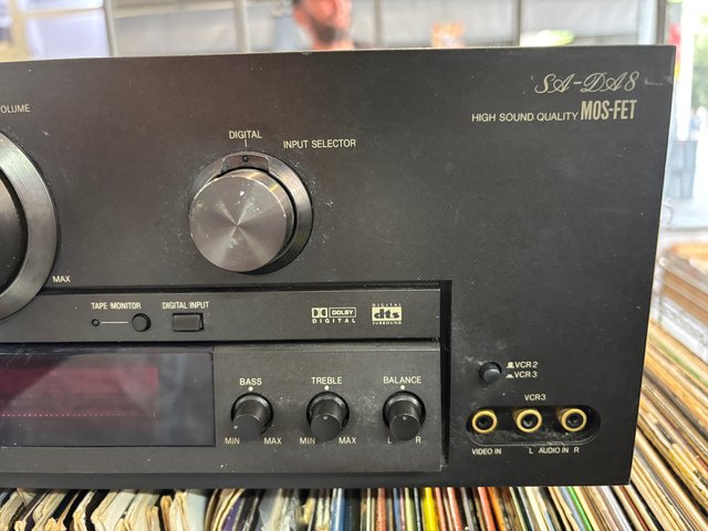 Amplificador Technics SA-DA8 Negro