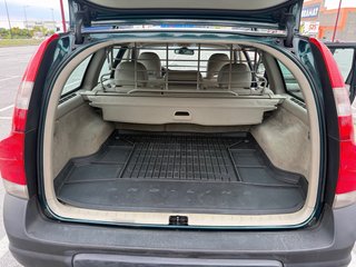 Volvo XC70 2004