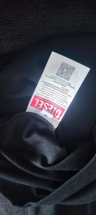 Polo Diesel Preto Tamanho M