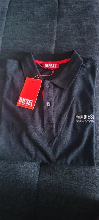 Polo Diesel Preto Tamanho M