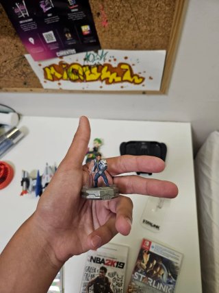 Lote Nintendo Switch: Juegos + Amiibo + accesorios