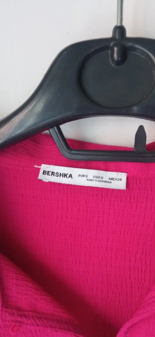 Como Nueva ‼️ Camisa Rosa Larga Mujer Botones