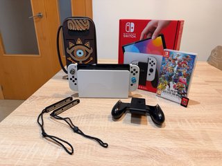NINTENDO Switch OLED ver. Blanca