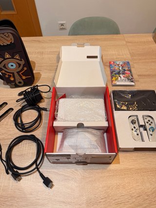 NINTENDO Switch OLED ver. Blanca
