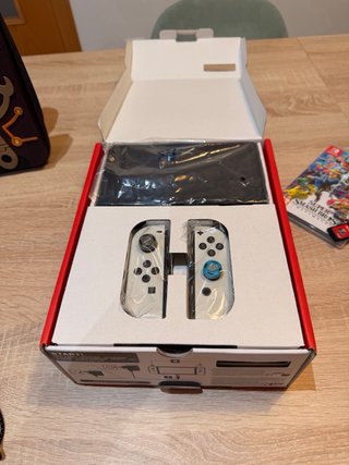 NINTENDO Switch OLED ver. Blanca
