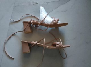 Sandali eleganti beige/nude n.42.