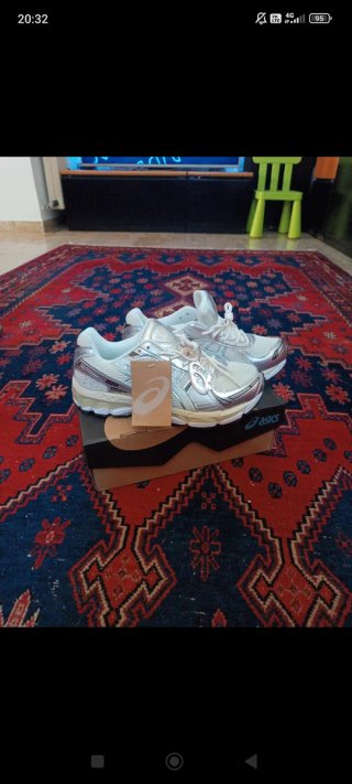 Asics Gel Kayano 12.1 x Kith Argento/Bianco