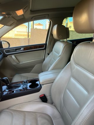 Volkswagen Touareg 2011