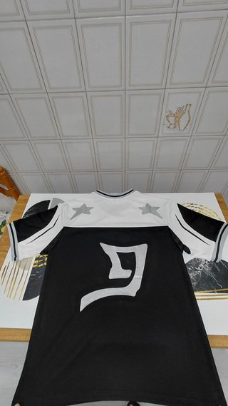 Camiseta GRIMEY Talla M