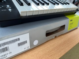 Korg Microkey 25 Teclado Controlador USB