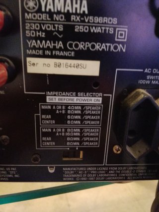 Amplificador Yamaha Negro