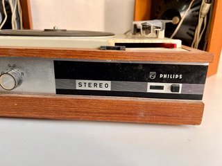 Tocadiscos Philips Antiguo