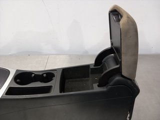 APOYABRAZOS CENTRAL AUDI A5 COUPE (8T) CAH