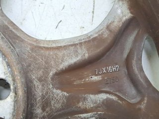 Llanta ford r16 c-max trend 5224693