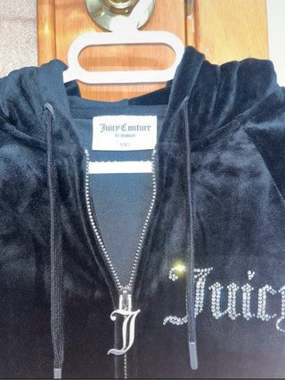 Chaqueta Juicy Couture Negra Velour