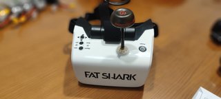 Pack Dron FPV 5" 4s listo para volar + repuestos