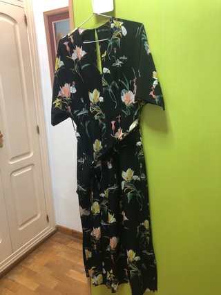 Mono Zara flores negro