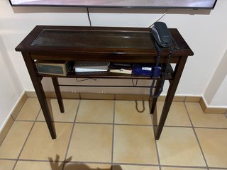 Mesa auxiliar madera y cristal