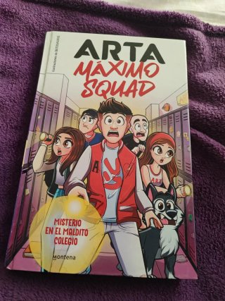 Máximo Squad 1. Misterio en el maldito colegio
