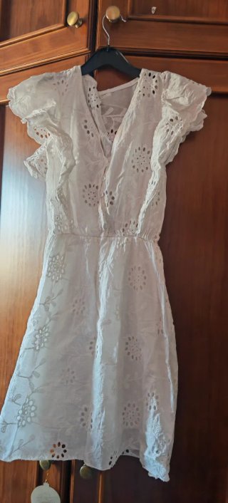 Vestido blanco bordado