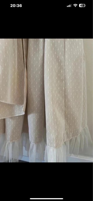 Vestido ceremonia beige Atelier de Candela