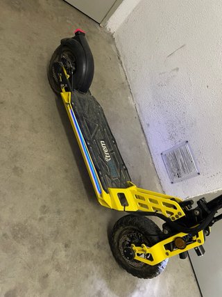 Patinete Eléctrico Bison 800W Amarillo