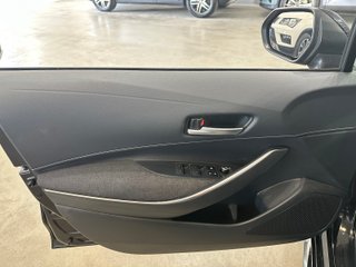 Suzuki SWACE 1.8 HYBRID 140 BUSINESS (2023)
