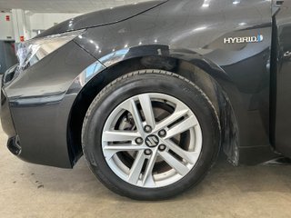 Suzuki SWACE 1.8 HYBRID 140 BUSINESS (2023)