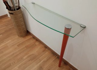 Recibidor cristal y madera clara