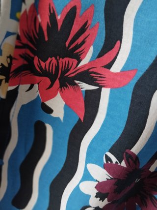 Top sin mangas con estampado floral Bimba y Lola