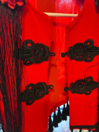 Torera Flamenca Roja con Flecos Negros