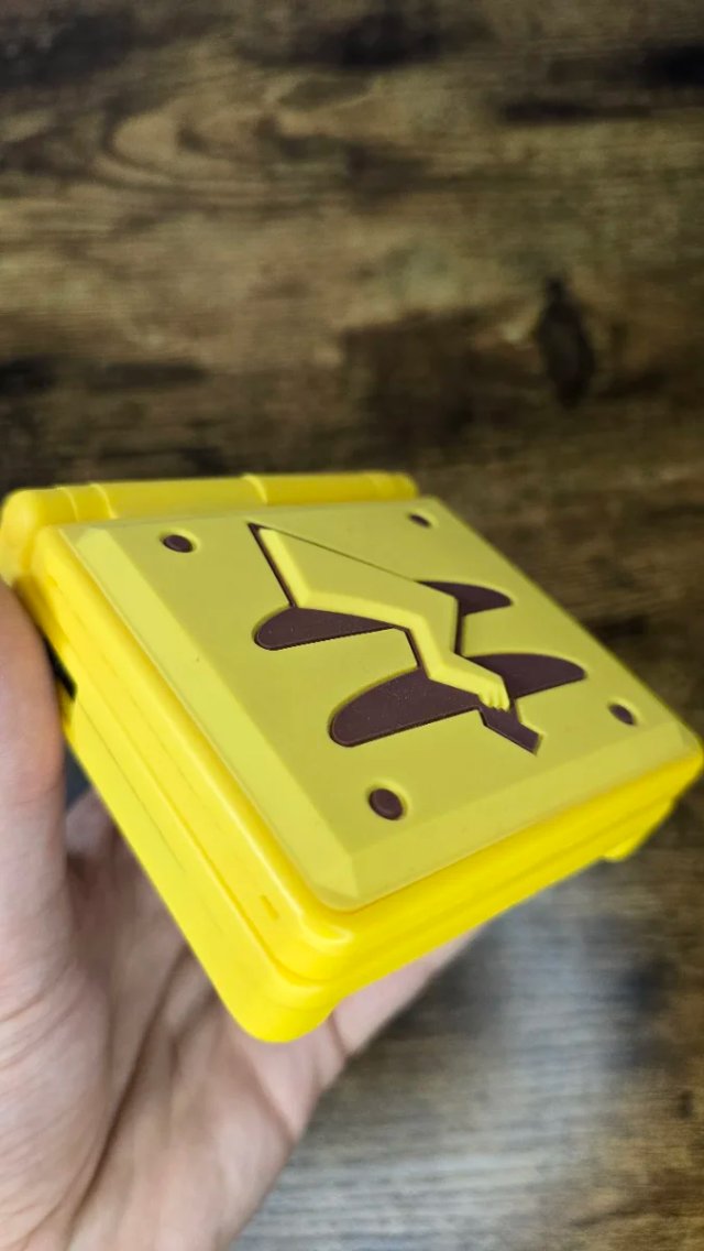 Gameboy Advance SP Pikachu Edition