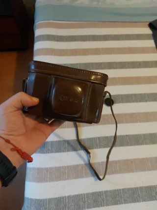 Cámara Rusa Kiev con Funda de Cuero escucho oferta