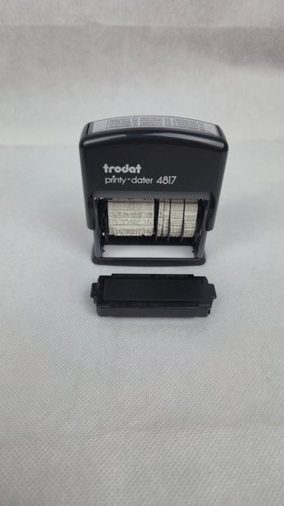 Sello Fechador Trodat 4817 Automático - aleman