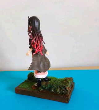 Figure Demon Slayer Nezuko Kamado con diorama