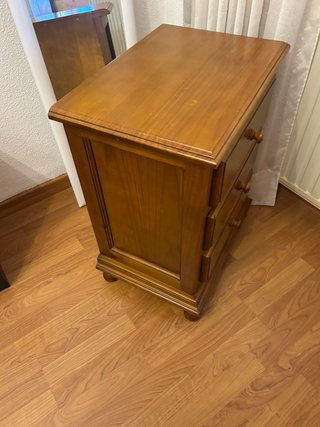 Mesitas de noche de madera