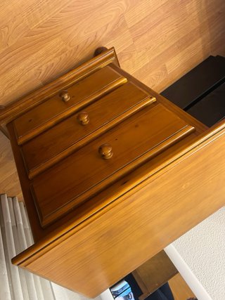 Mesitas de noche de madera