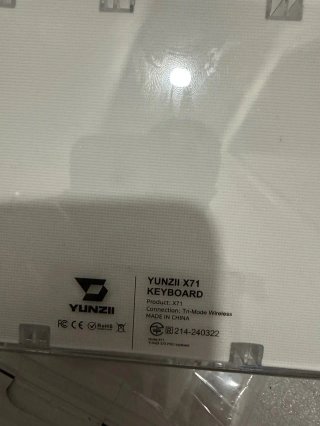 Teclado Mecánico YUNZII X71 Transparente 400105