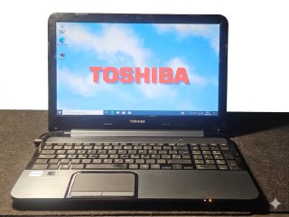 Portátil Toshiba Satellite L955D-108